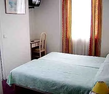 Alan Robert'S Hotel Cannes 2*,  France